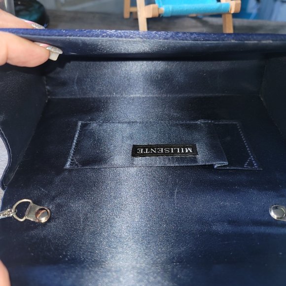 CROSSBODY Evening/Wedding Rhinestone Clutch - Picture 3 of 3